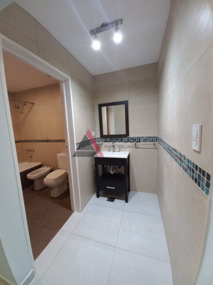 CASA 3 DORM - INMIGRANTES - FERNANDEZ ORO