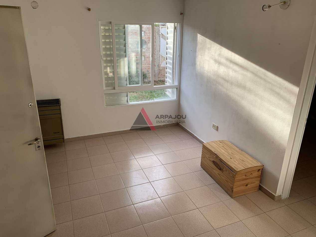 CASA 2 DORM - VALENTINA SUR - NEUQUEN CAPITAL