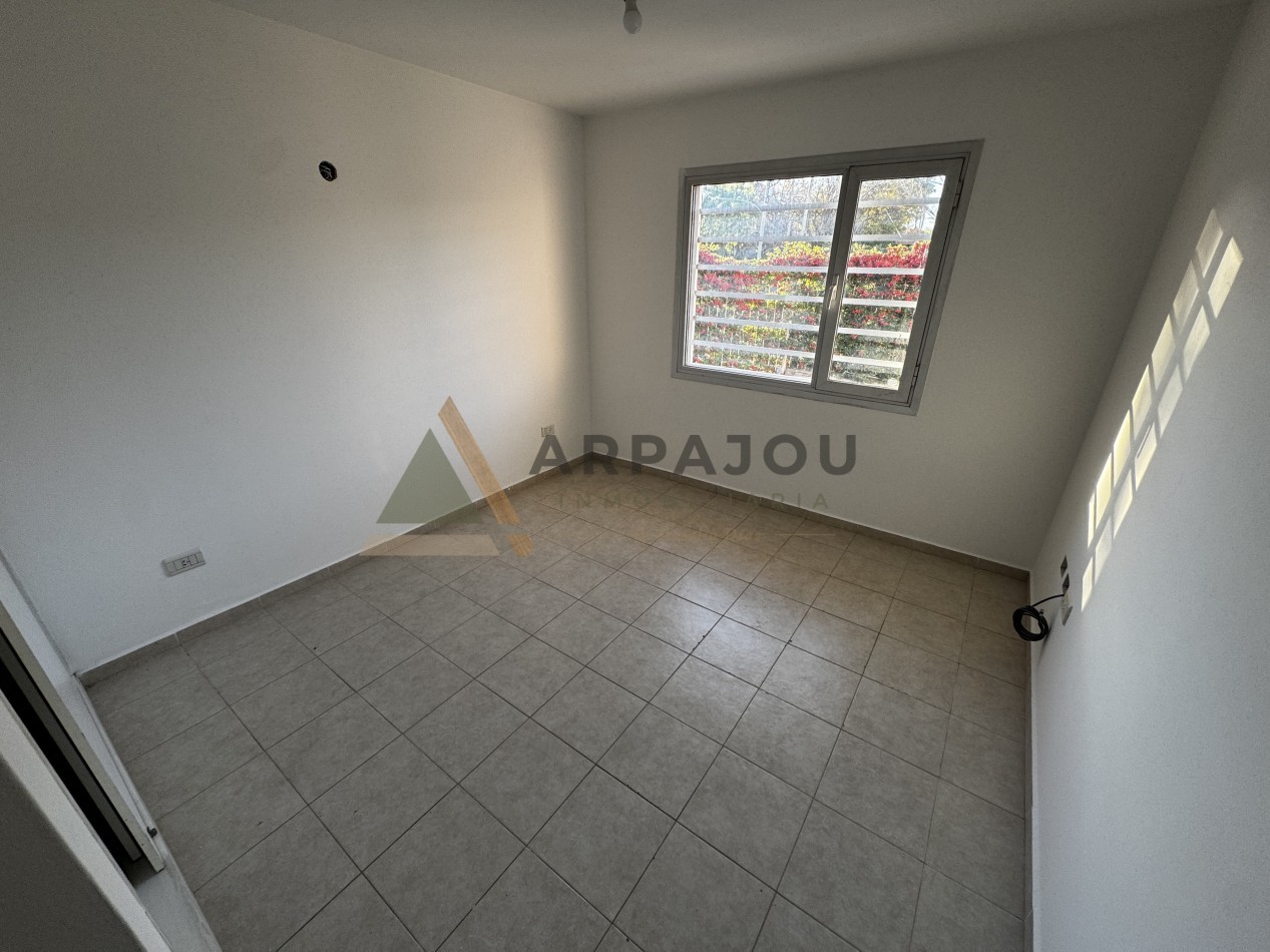 DEPTO 2 DORM - CORRIENTES Y SAN ANTONIO - NEUQUEN