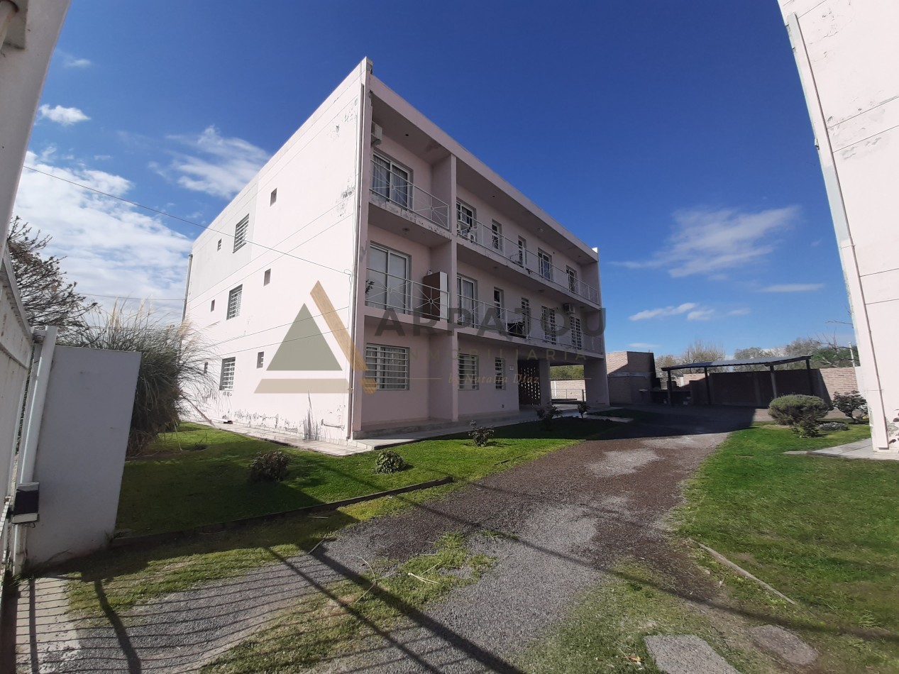 DEPTO 2 DORM - CORRIENTES Y SAN ANTONIO - NEUQUEN