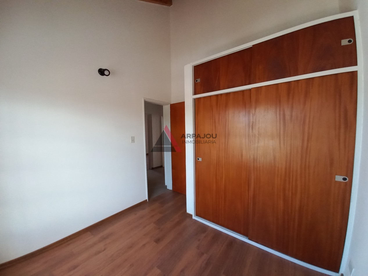 CASA 4 DORM - DON QUIJOTE 500 - NEUQUEN CAPITAL