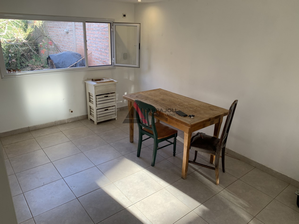 CASA 2 DORM - VALENTINA SUR - NEUQUEN CAPITAL