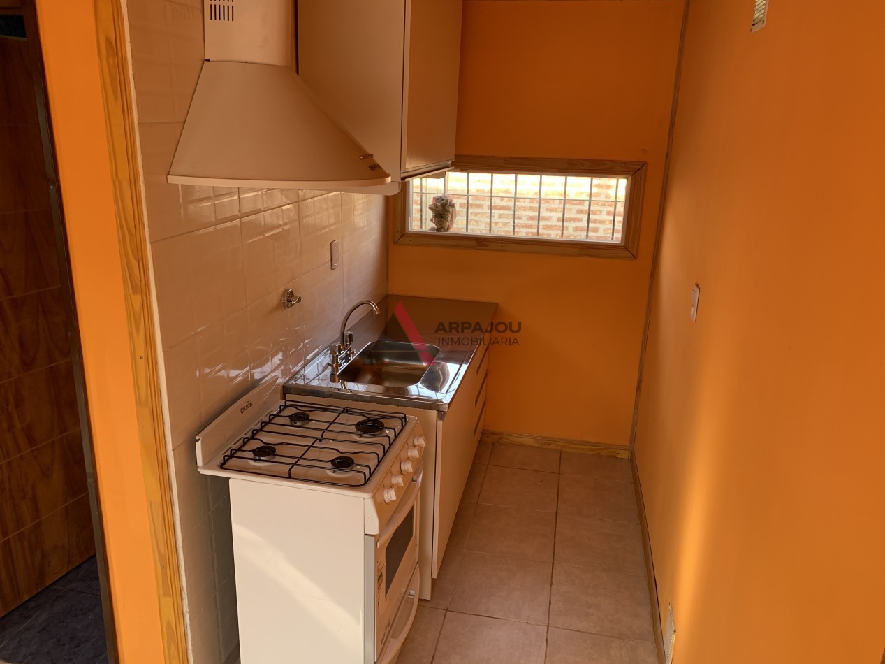 CASA 2 DORM - AV. SAN MARTIN - PLOTTIER