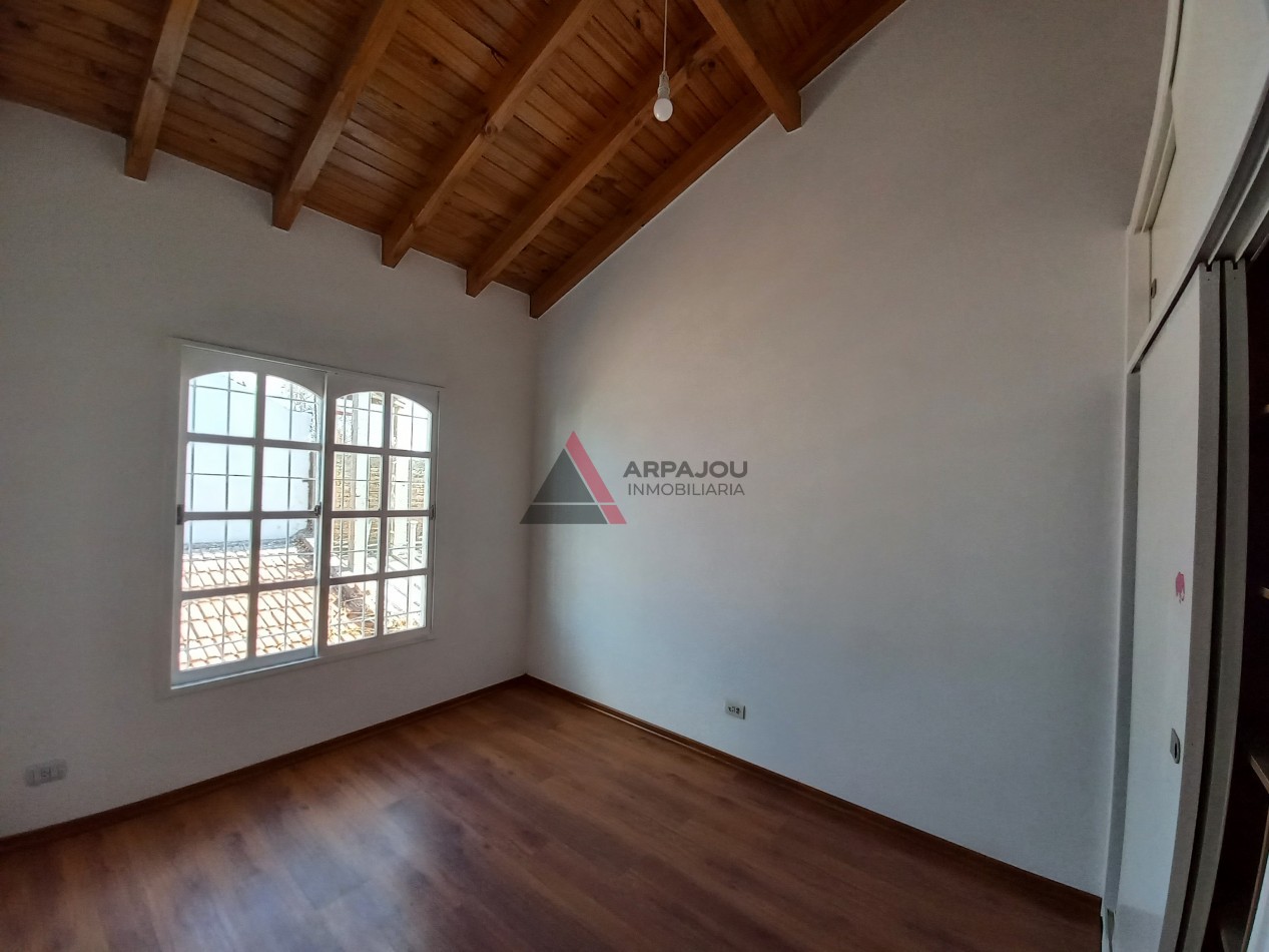 CASA 4 DORM - DON QUIJOTE 500 - NEUQUEN CAPITAL
