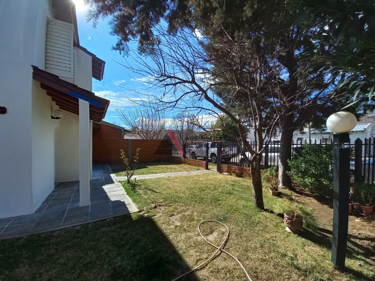 CASA 4 DORM - DON QUIJOTE 500 - NEUQUEN CAPITAL